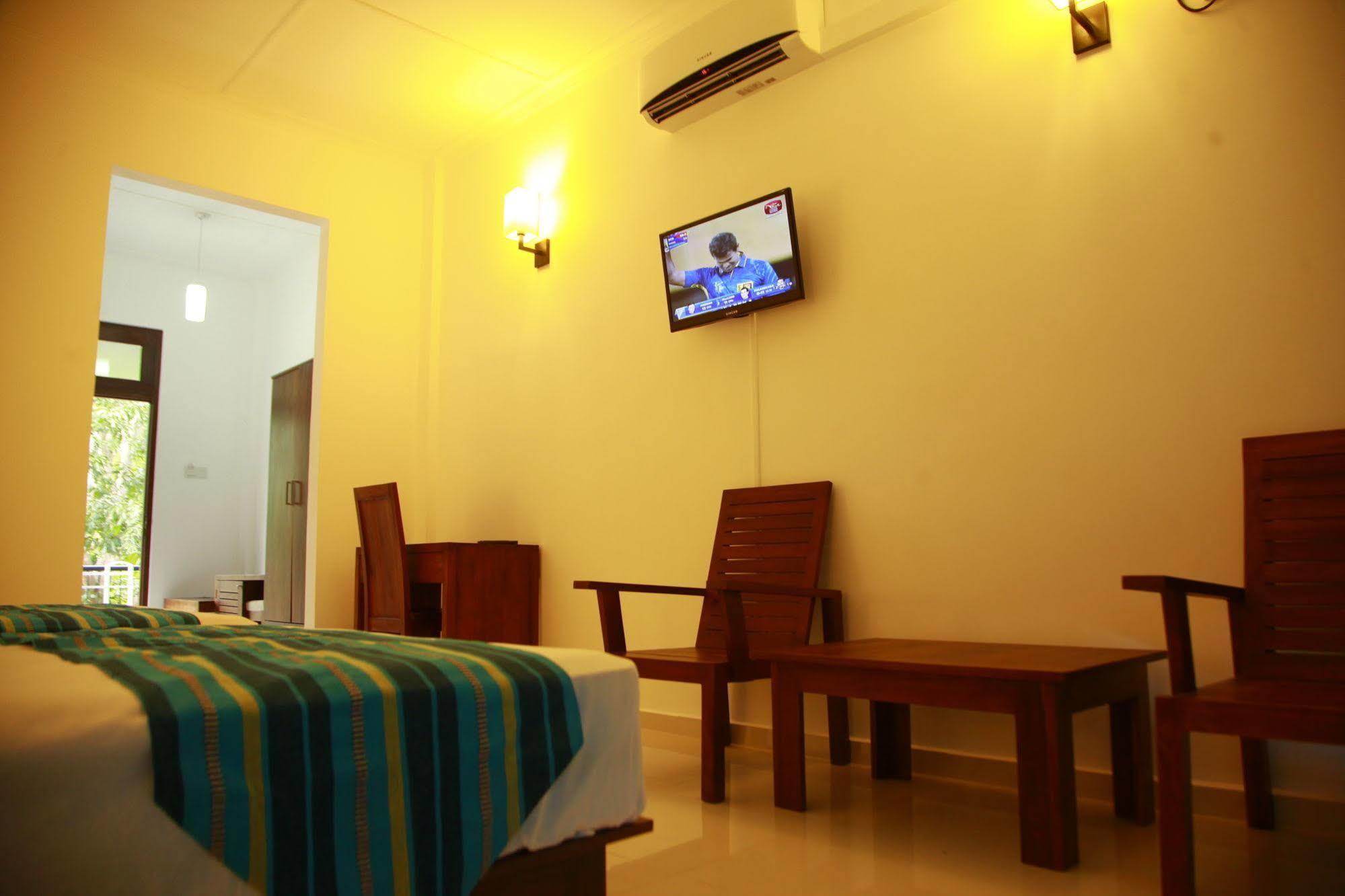 Samwill Holiday Resort Kataragama Kültér fotó